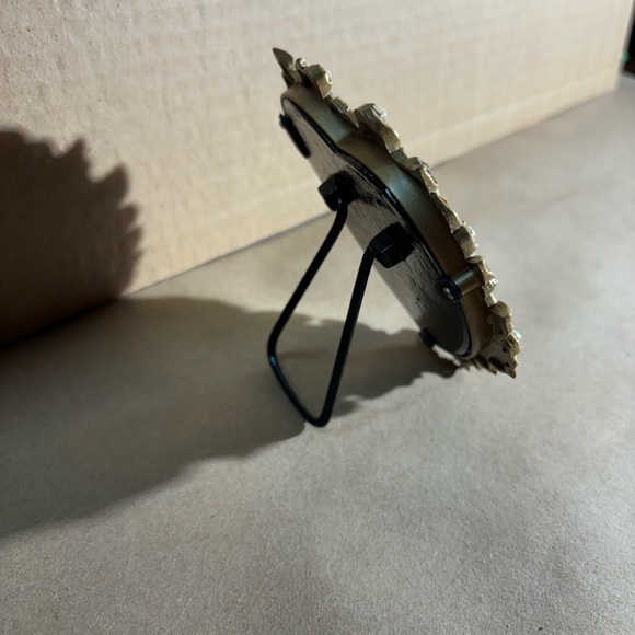 “SPECIAL MEMORIES” Picture Frame - Picture 2 of 3